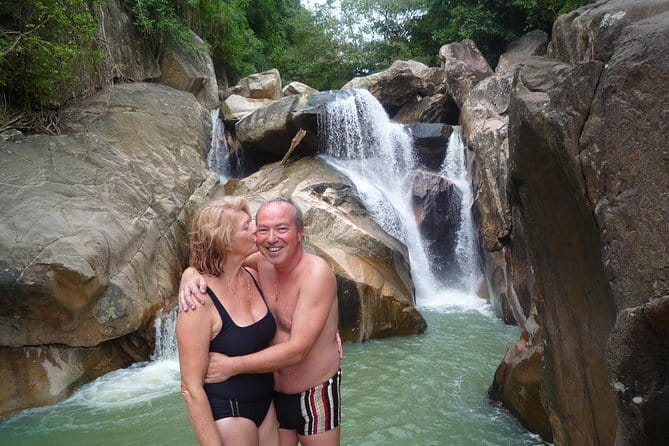 Nha Trang Bay Day Tour: Snorkeling, Fishing, BBQ Lunch & Relaxing - Mini Beach and the quieter part of the afternoon