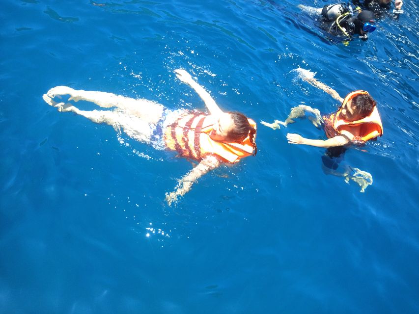 Nha Trang - Private Fishing tour - Lunch at Con Se Tre