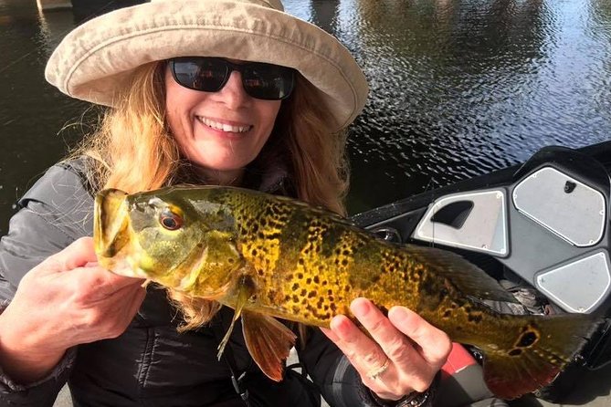 Peacock Bass Fishing Trip in Boynton Beach - Fishing from a 21-foot boat