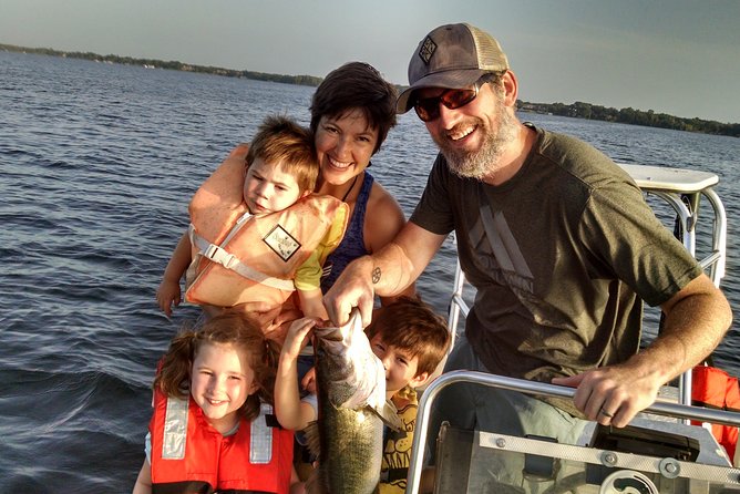 Private 6-Hour Butler Chain Of Lakes Fishing Charter Near Orlando - Fishing the Butler Chain for bass and bluegill