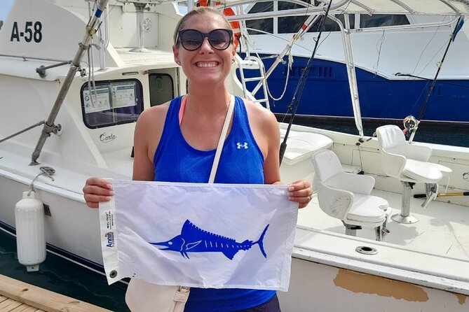Private Afternoon Fishing Charter in Aruba - The Carla and its fishing setup