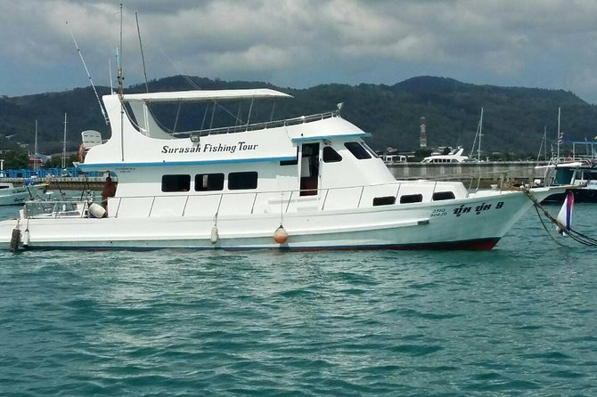 Private Boat Fishing TROLLING & SPINNING From Phuket - Trolling back toward Chalong