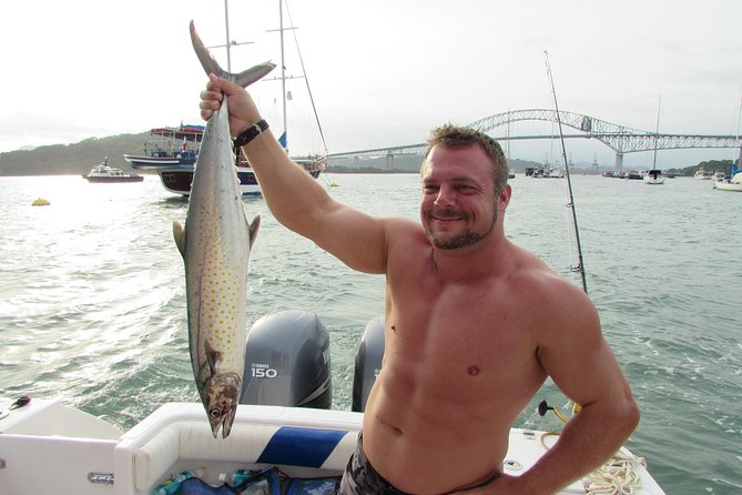 Private Fishing & Scenic Cruise – 27ft Proline | Panama Bay - Who will enjoy this private charter most