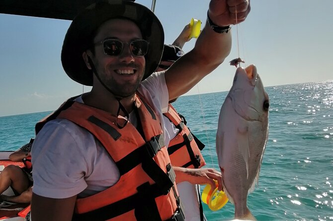 Private Fishing Tour in Holbox Island with Lunch and Pick up - Learning how Holbox fishing actually works