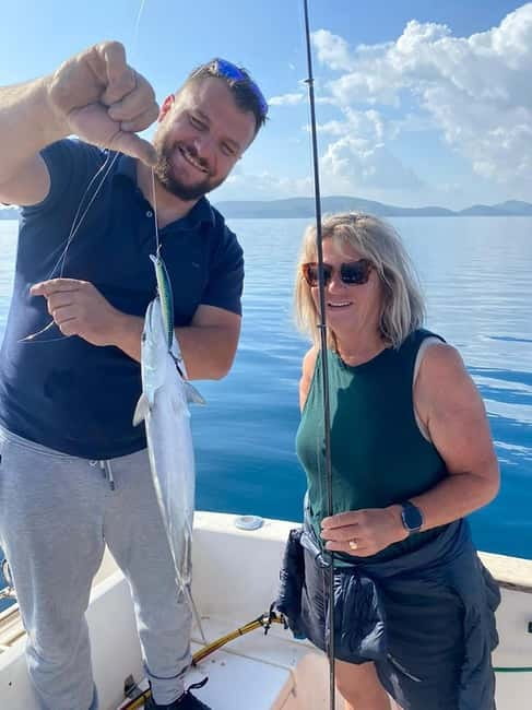 Private Fishing Tour - Pelagic Boat Tours in Saranda - Fishing the Saranda coast in a private boat