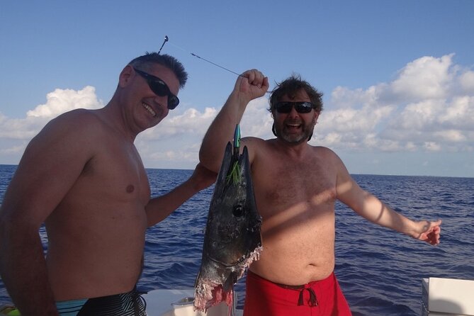 Private Full-Day Deep Sea Fishing Charter on "Wahooters" - What a full day on the water feels like
