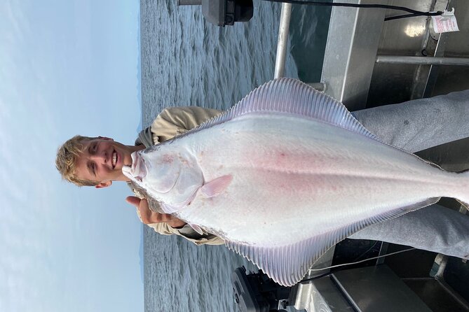 Private Ketchikan Halibut and Salmon Fishing Charter - A practical day on the water