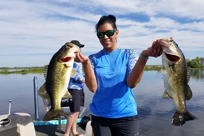 Private Lake Tohopekaliga Fishing Charter near Orlando - Fishing Lake Tohopekaliga for big largemouth bass
