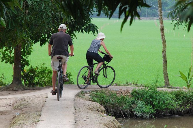 PRIVATE LUXURY Mekong 1 Day with Biking, Fishing, Cooking Class & BBQ LUNCH - Leaving Ho Chi Minh City for My Tho
