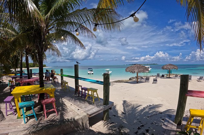 Private Snorkeling or Fishing Charter in Nassau - 38ft Free Time - What the crew adds to the experience
