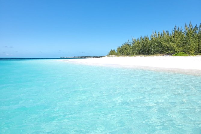 Private Snorkeling or Fishing in Nassau - 55ft Cocorijo - Gilligan’s Island and Rose Island options