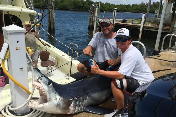 Private Sportfishing Charter For Up To 6 People - A private boat built around shark fishing