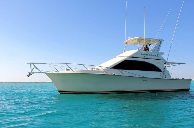 Punta Cana Private Fishing Charter boat Fortuna 42' - What the fishing routine feels like