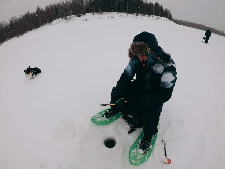 Pyhä: Ice Fishing Experience at Frozen Lake - What to bring for a comfortable two hours