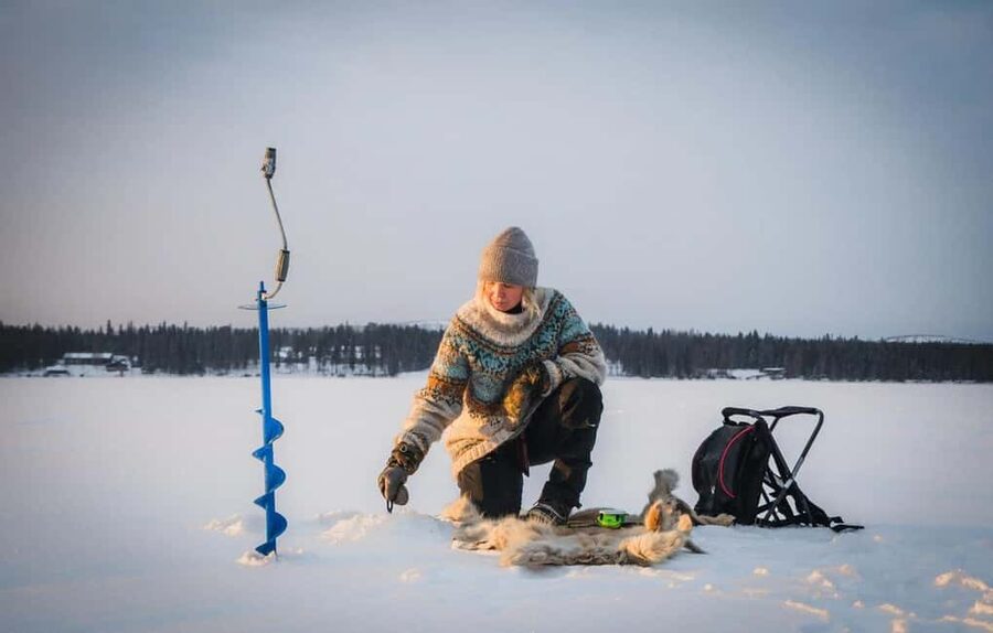 Pyhä: Ice Fishing Experience at Frozen Lake - Why the guide makes a difference