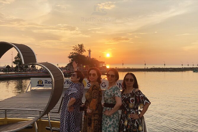 Red River Private Tour : Sunset and Night Squid Fishing - Is $128 per person fair value?
