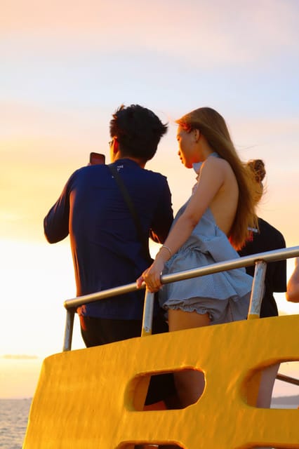 RedRiverTours - Enjoying Sunset & Night Squid Fishing - Should you book the Red River evening boat trip?