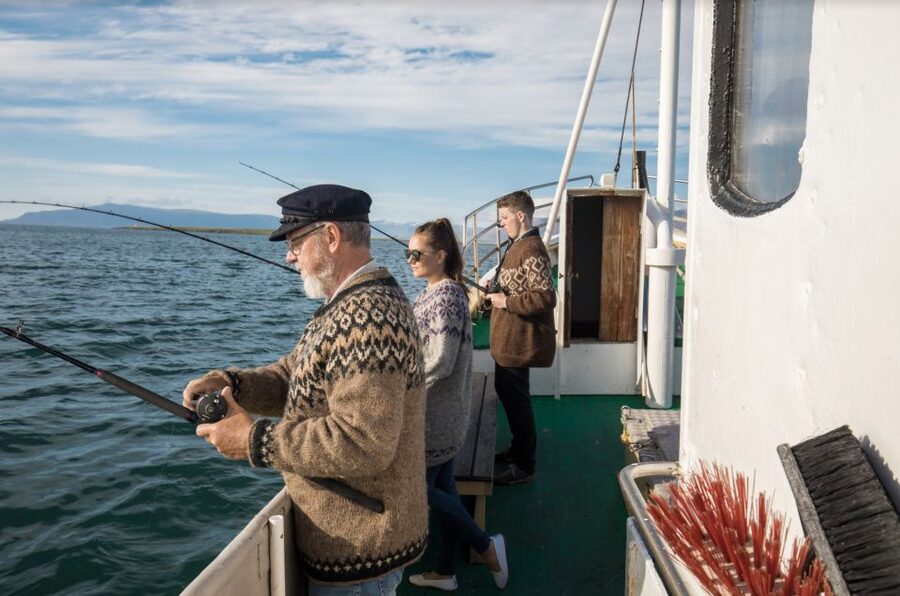 Reykjavik: 3-Hour Sea Angling Gourmet Experience Tour - Key points to know before you book