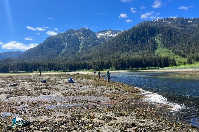 River Fishing and Bear Watching - Who will enjoy this Hoonah fishing trip
