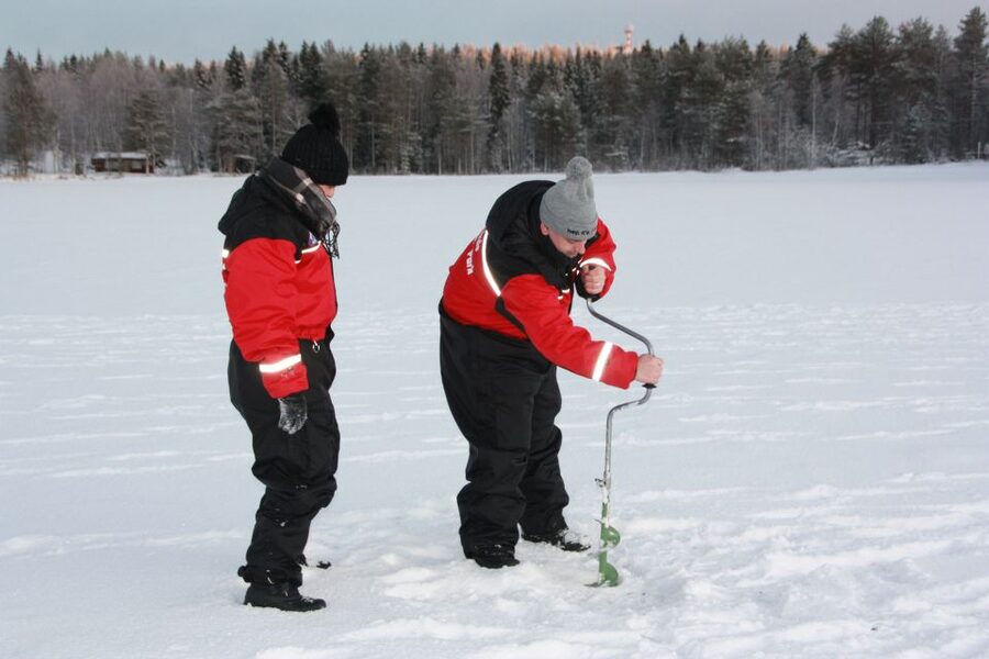 Rovaniemi: Arctic Circle Ice Fishing Experience - Why the scenery matters