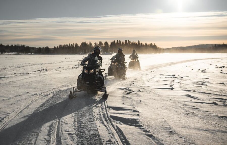 Rovaniemi: Electric Snowmobile Safari Tour with Ice Fishing - The frozen routes around Lake Lehtojärvi