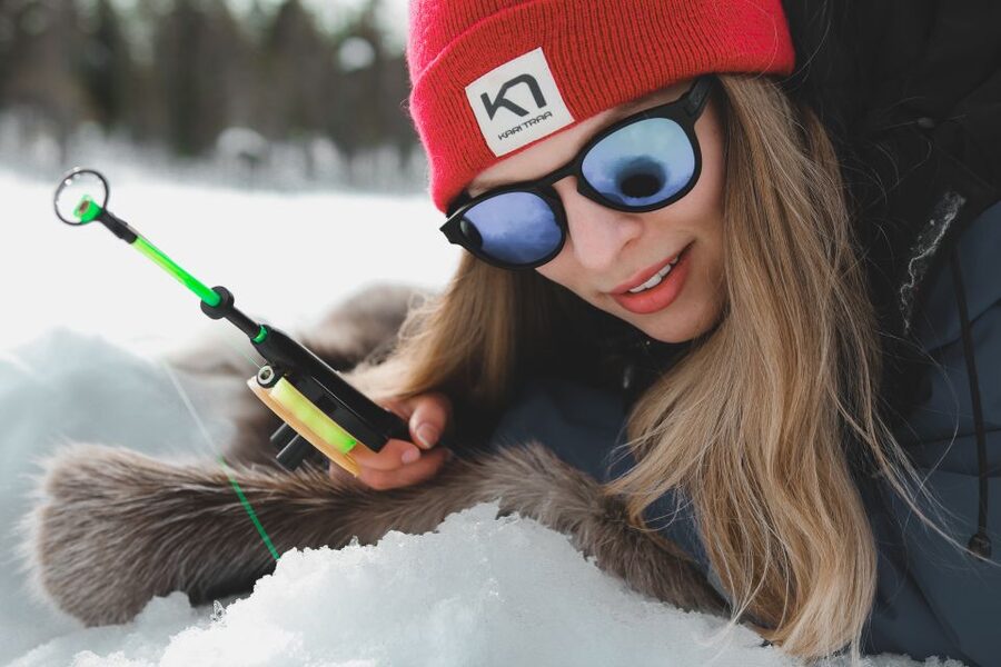 Rovaniemi: Guided Ice Fishing Experience - A Campfire Finish With Hot Drinks