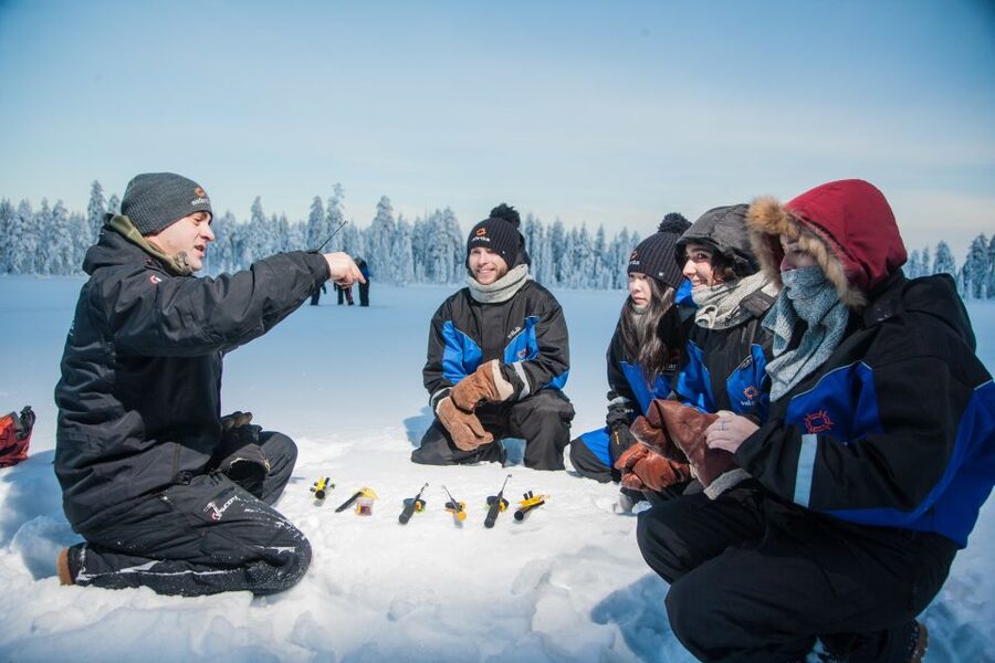 Rovaniemi: Guided Ice Fishing Experience - The Fishing Lesson: Rod, Bait, and Patience
