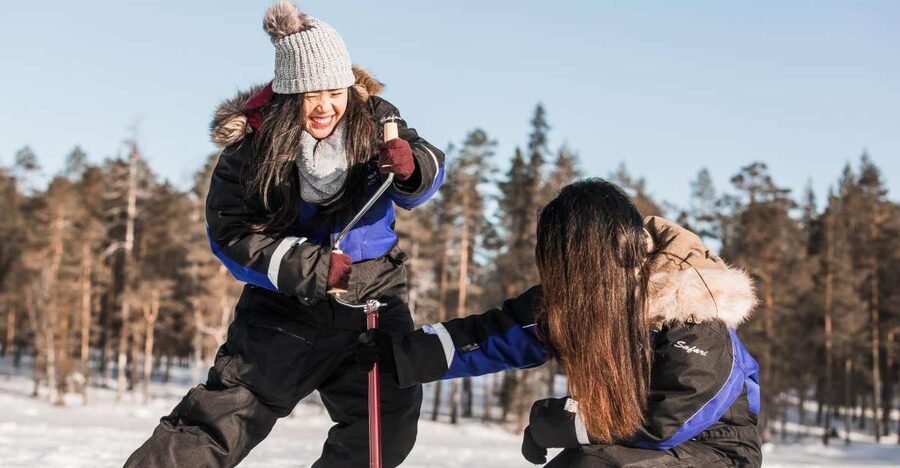 Rovaniemi: Ice Fishing Experience - Learning the traditional way to fish through thick ice