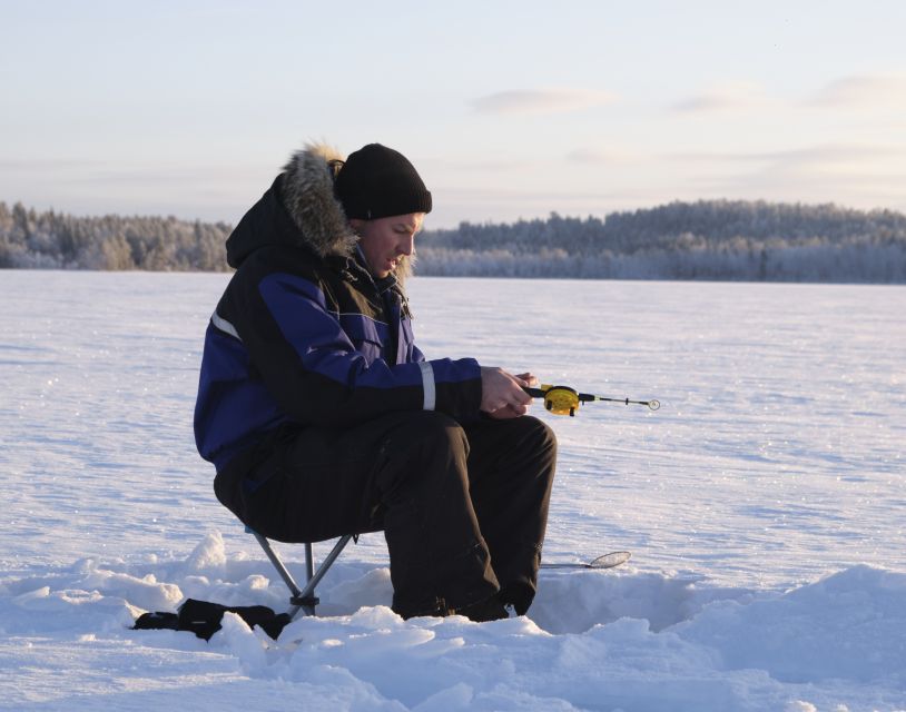 Rovaniemi: Ice-Fishing like a Finn - Getting ready in winter clothing
