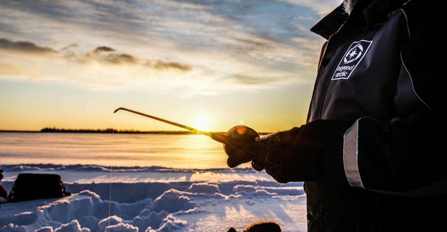 Rovaniemi: Ice Fishing on a Frozen Lake with BBQ and Photos - Why this frozen-lake outing works