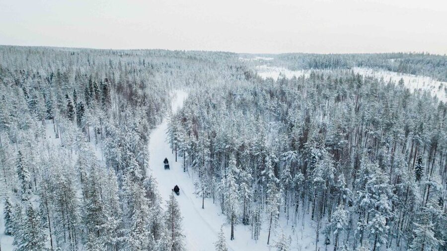 Rovaniemi: Ice Fishing & Snowmobile Safari Combo Day - A snowmobile ride with a real pause in the middle