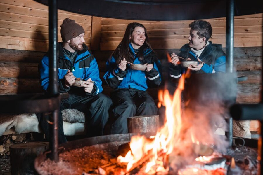Rovaniemi: Snowmobile and Ice Fishing Adventure with Lunch - Key points at a glance