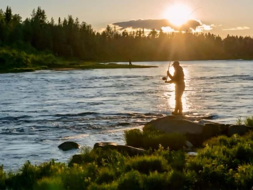 Rovaniemi: Summer & Autumn Fishing Tour in Lapland & BBQ - The quiet value of Arctic summer and autumn