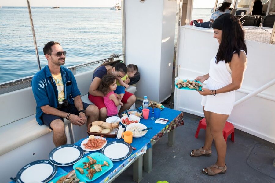 Santorini: Traditional Fishing Trip and Fresh Fish Lunch - Learning traditional fishing from captain Anthi