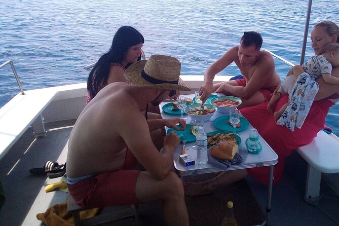 Semi Private and Private Daily Fishing Trip Athens - What the private format changes