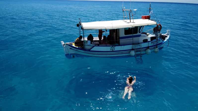 Sfakia fishing trip daytime - Boat comforts and what to bring