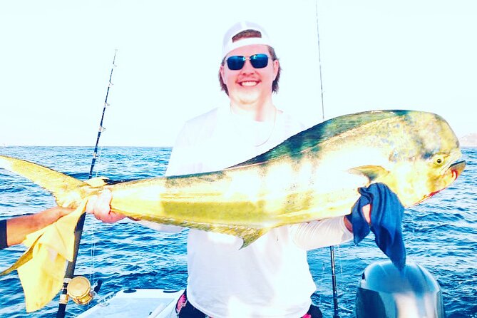 Sportfishing Charters in Cabo San Lucas with Kellyfish Cabo Sportfishing - Passing El Arco before the fishing begins