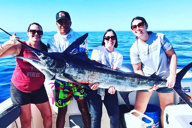 Sportfishing Charters in Cabo San Lucas with Kellyfish Cabo Sportfishing - Fishing for marlin, mahi mahi, tuna, and more