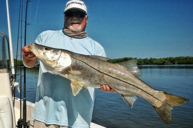 Tampa Bay Inshore Fishing Charters - A private Tampa Bay outing, not a crowded group cruise