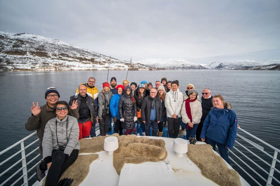 Tromsø: Arctic Fjord Cruise & Fishing Experience - Wildlife watching continues between fishing stops
