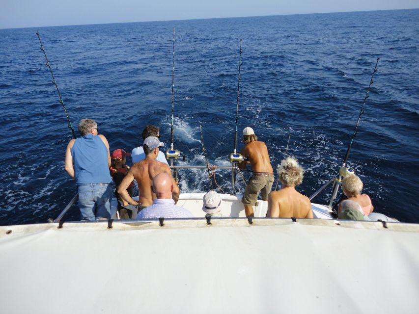 Vilamoura: Algarve Reef Fishing Boat Trip with Gear Included - Fishing the reefs with rod, bait, and crew help